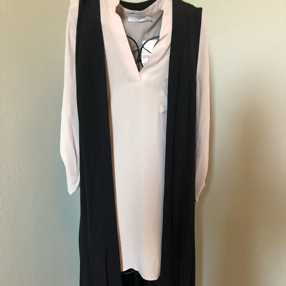 Trouve black women’s vest.